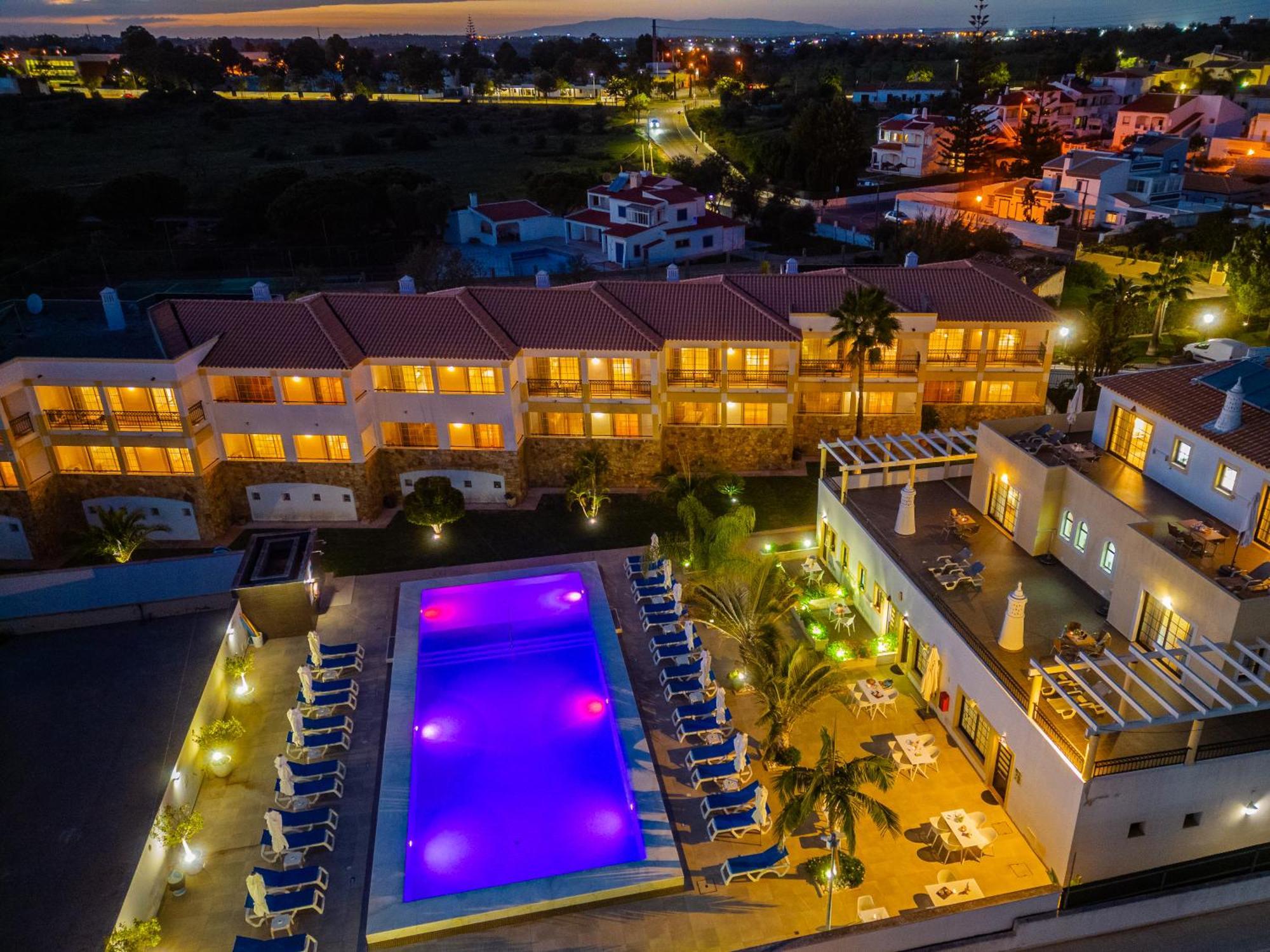 Apartamentos Turisticos Novochoro Albufeira Buitenkant foto