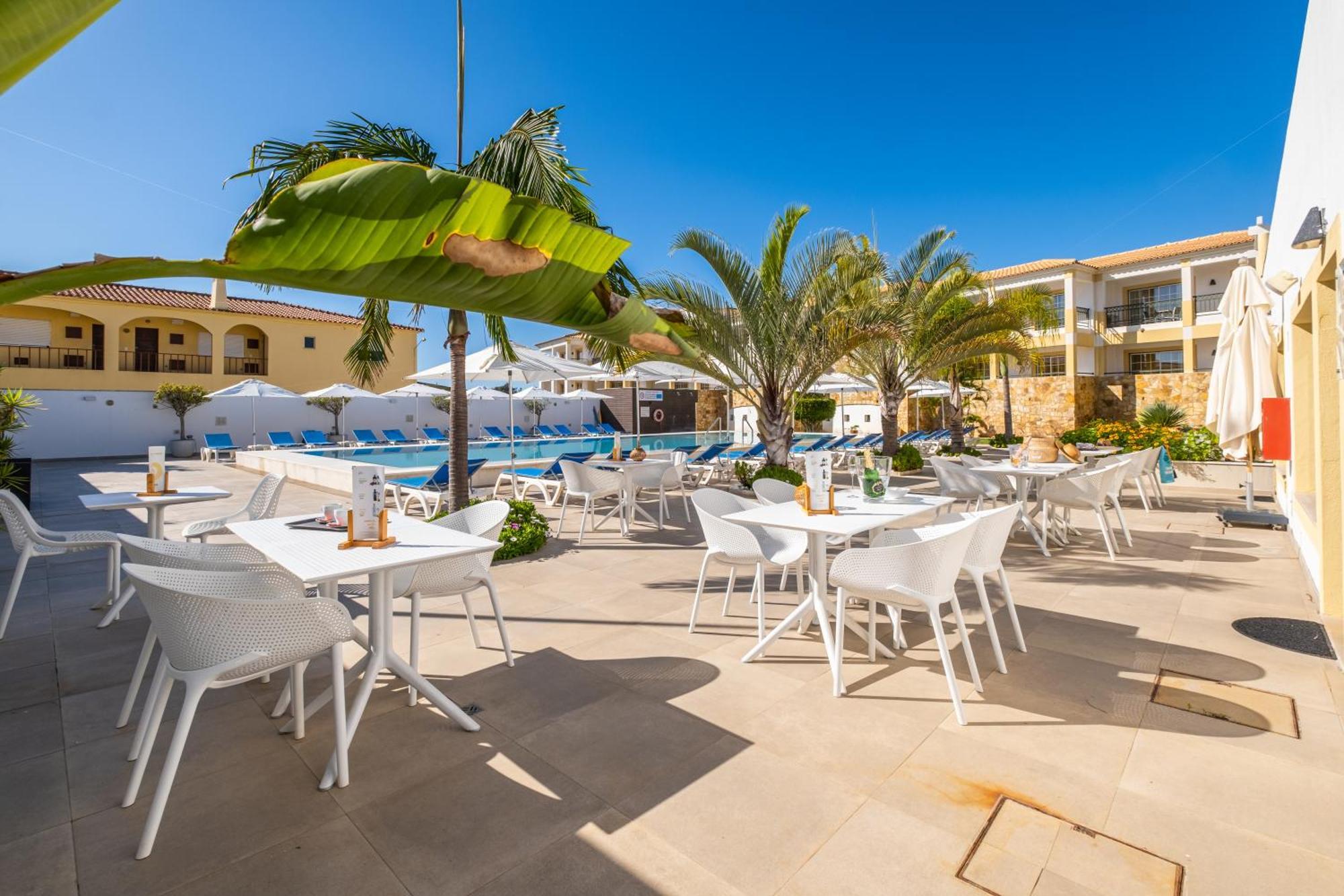 Apartamentos Turisticos Novochoro Albufeira Buitenkant foto